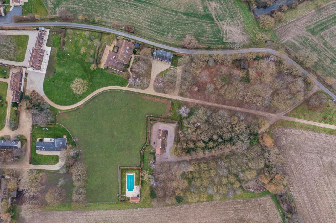 Charmante Chaumière Romantique Avec Piscine Chauffée Hébergement de vacances Bieville-en-Auge