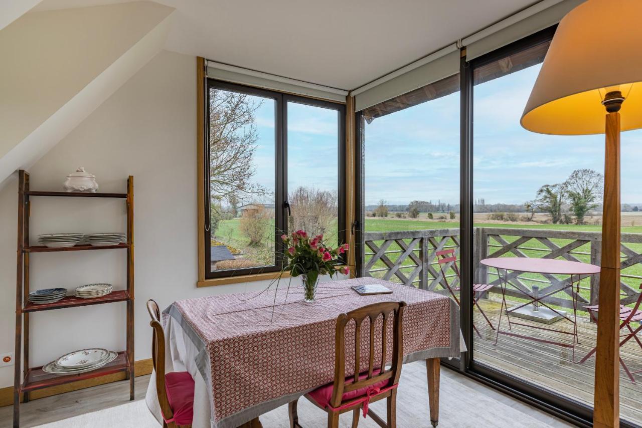 Charmante Chaumière Romantique Avec Piscine Chauffée Hébergement de vacances *